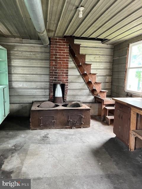 Building Photo - 572 Old U.S. 22
