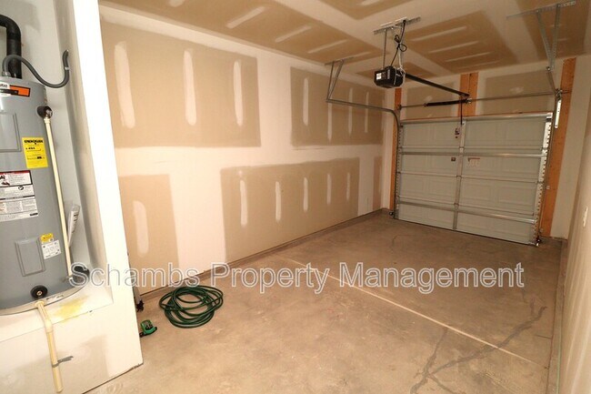 Building Photo - 360 Freestall Dr
