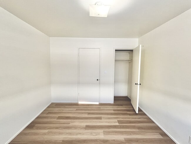 Building Photo - 1001 S 400 E