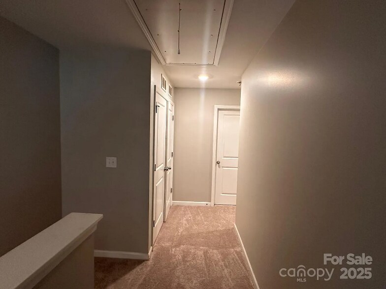Building Photo - 6029 Guildford Hill Ln