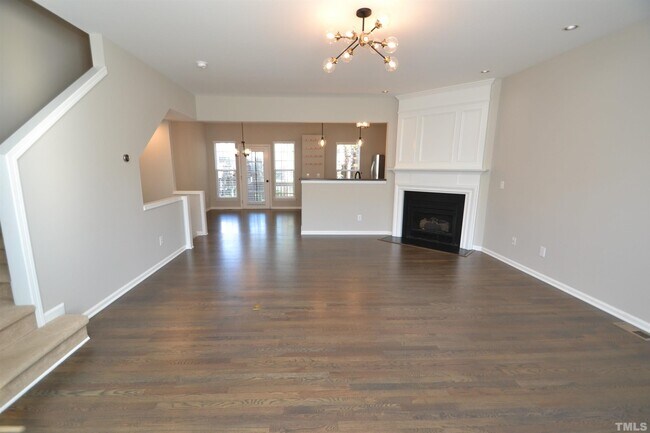 Building Photo - 701 Sutter Gate Ln