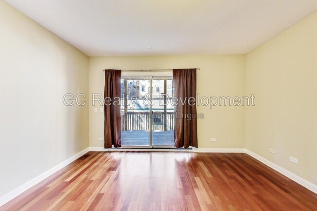 Building Photo - 4610 N Ashland Ave