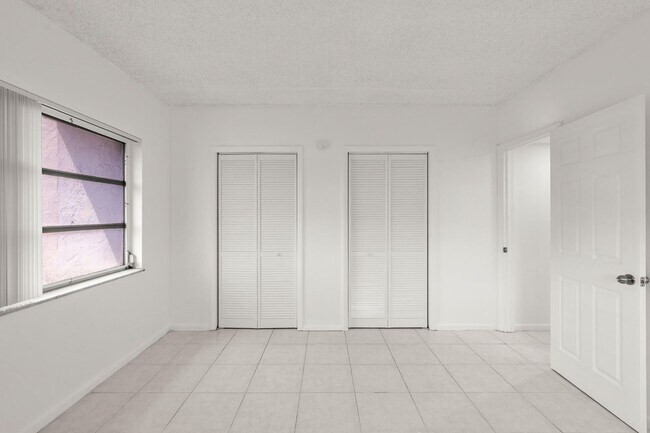 Building Photo - 626 NW 13th St