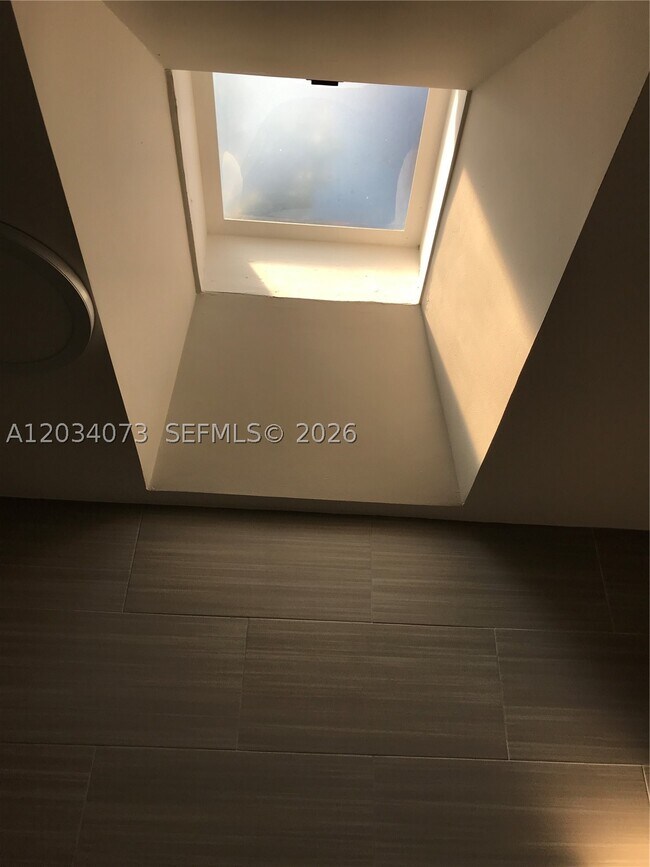 Building Photo - 2444 SW 58th St