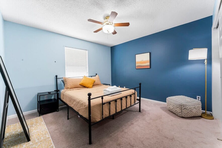 Building Photo - 15652 Coastal Ln
