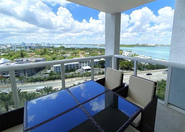 Building Photo - 10275 Collins Ave