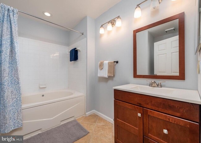 Building Photo - 5971 Millrace Ct