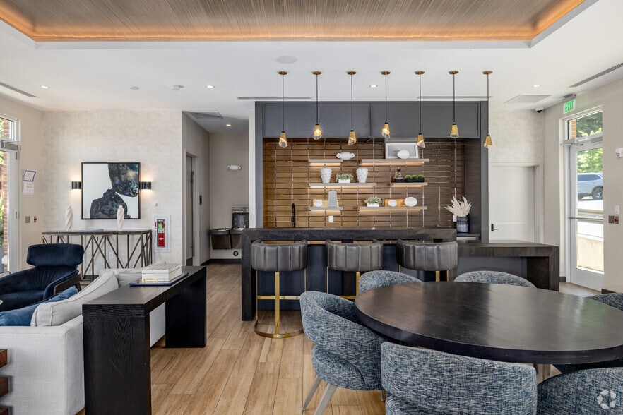 Resident Clubroom - The Kingsley