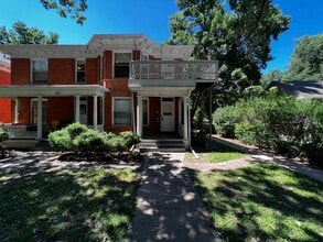 Building Photo - The Remington (BR-LN)