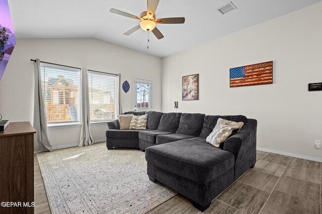 Building Photo - 1188 Indigo Sky St