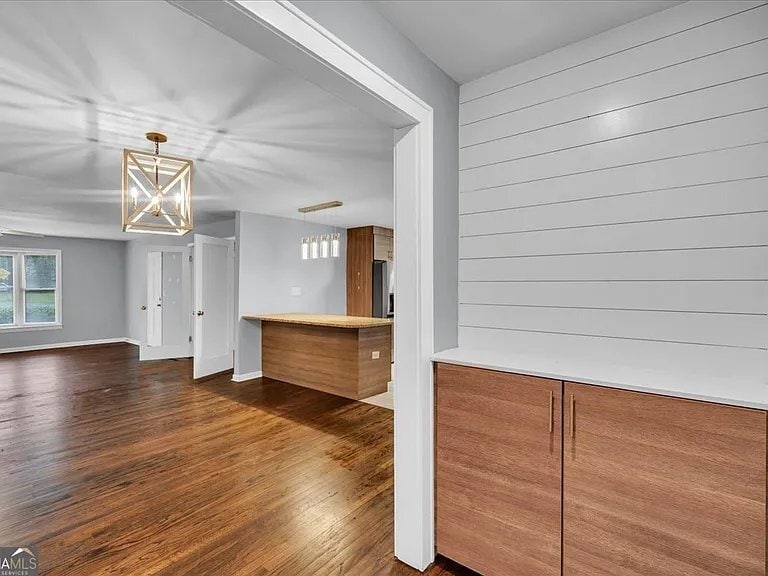 Building Photo - 106 Edna Pl