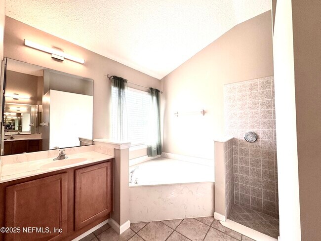 Building Photo - 1478 Walnut Creek Dr