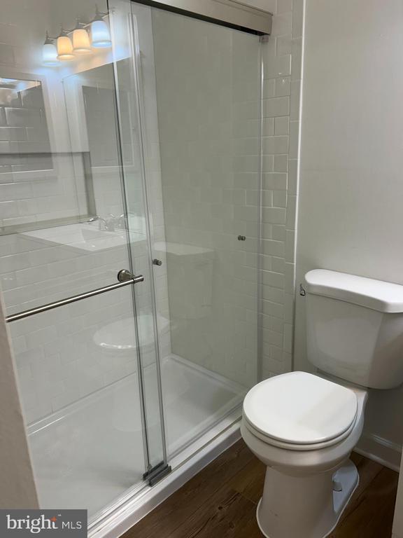 Building Photo - 804 Quince Orchard Blvd