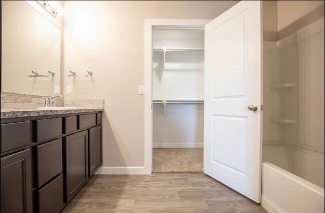 Building Photo - Bell Farms - 2406