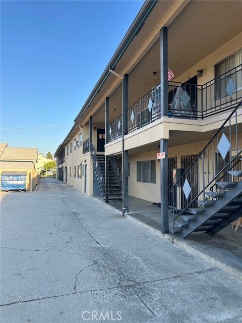 Building Photo - 4105 Walnut Grove Ave