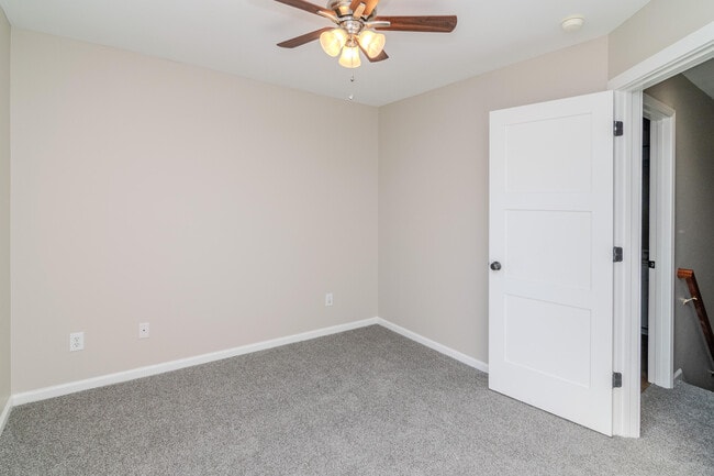 Building Photo - 188 Blue Heron Pl