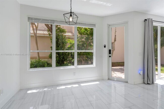 Building Photo - 5050 Greenwich Preserve Ct