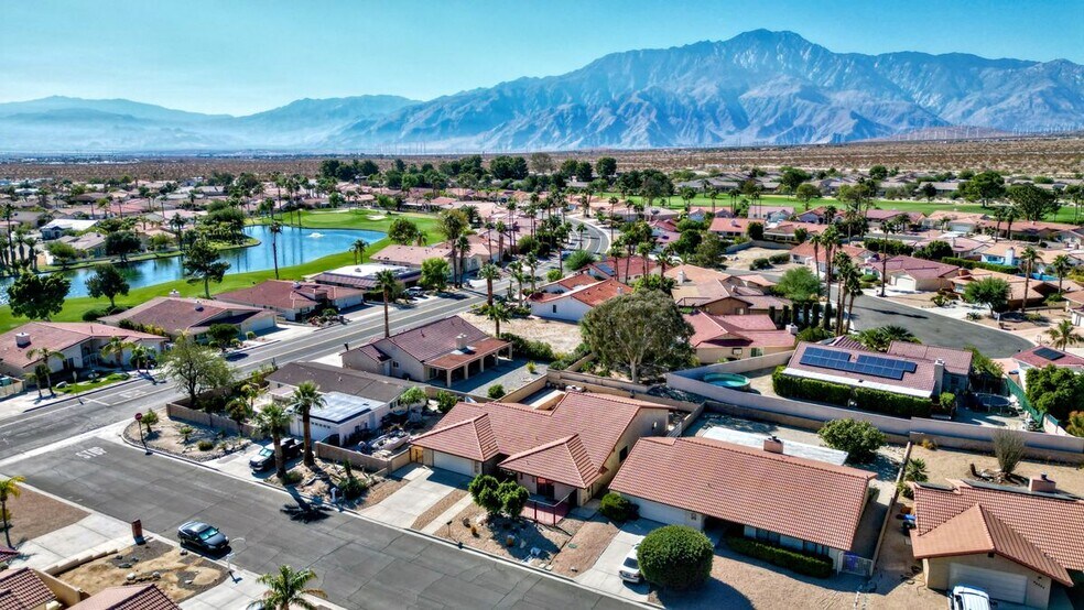 Building Photo - 64337 Doral Dr