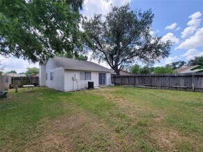 Building Photo - 17706 Glenhagen Ct
