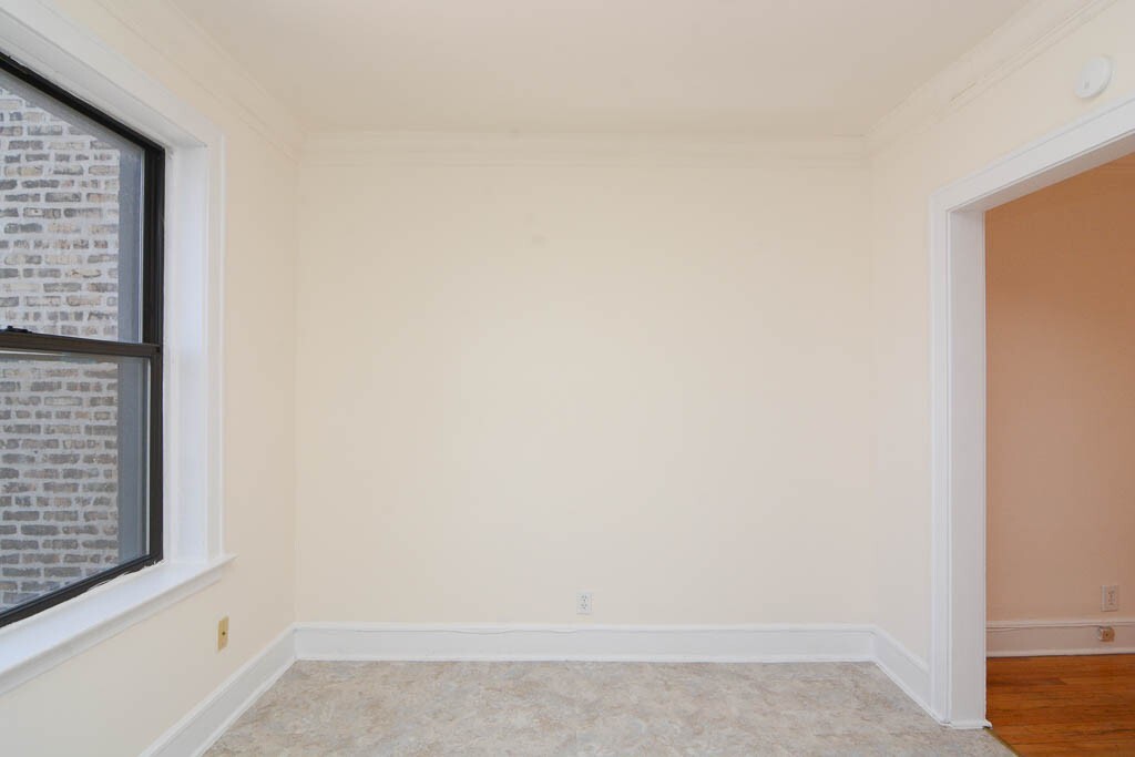 Building Photo - 2336 N Spaulding Ave