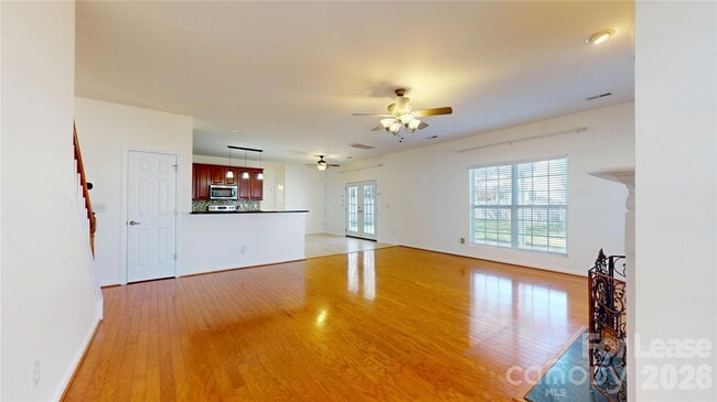 Building Photo - 2102 Big Pine Dr