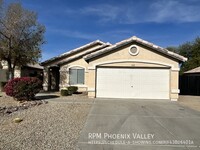 Building Photo - Open Concept 4 Bed/2 Bath W/ New Paint & N...