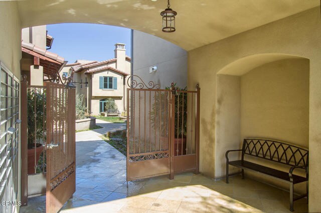 Building Photo - 168 S Sierra Madre Blvd