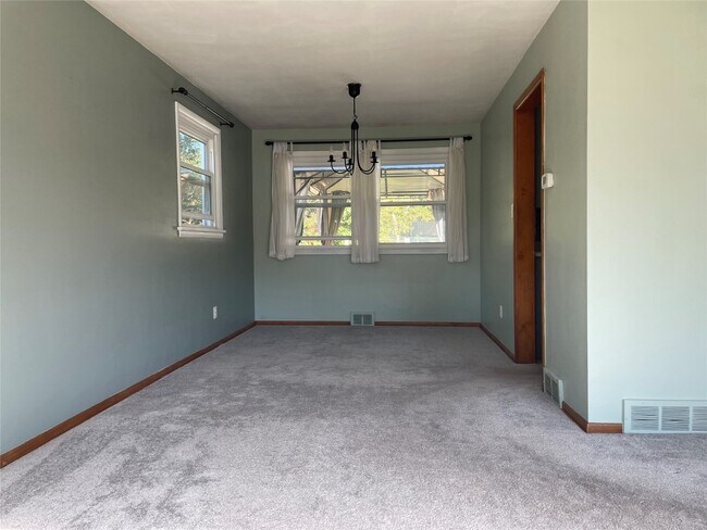 Building Photo - 524 Winston Dr