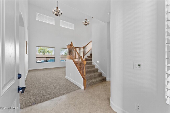 Building Photo - 3557 S Halsted Ct