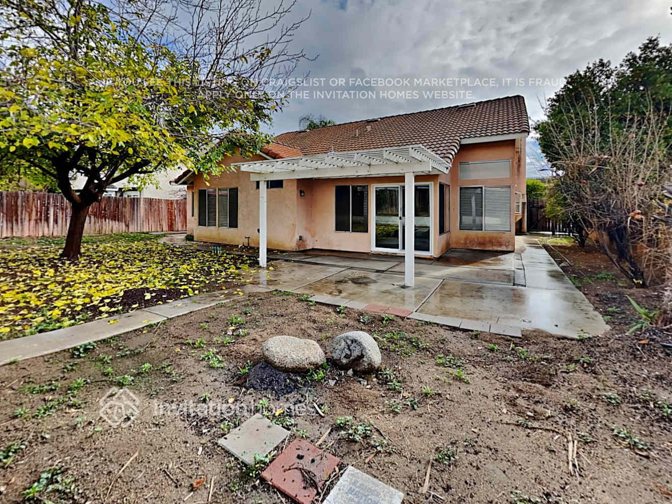 Building Photo - 25530 Black Walnut St