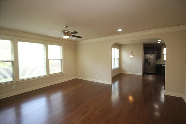 Building Photo - 1665 Gallant Fox Ln