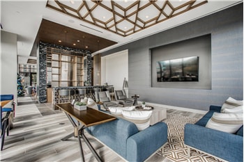 Building Photo - 9758 Katy Fwy