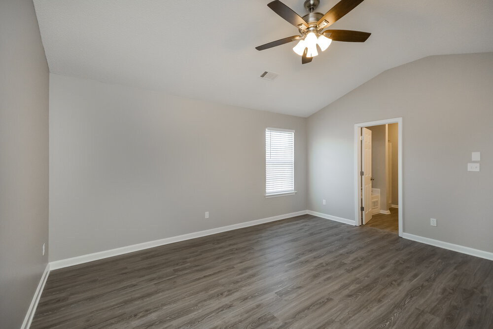 Building Photo - 5862 Amerson Ln