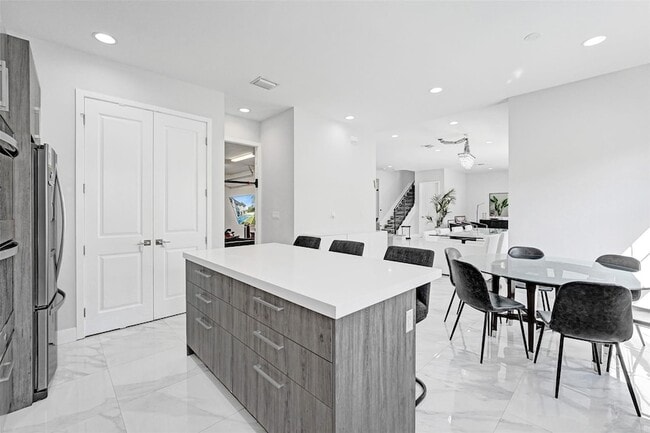 Building Photo - 3534 Forest View Cir