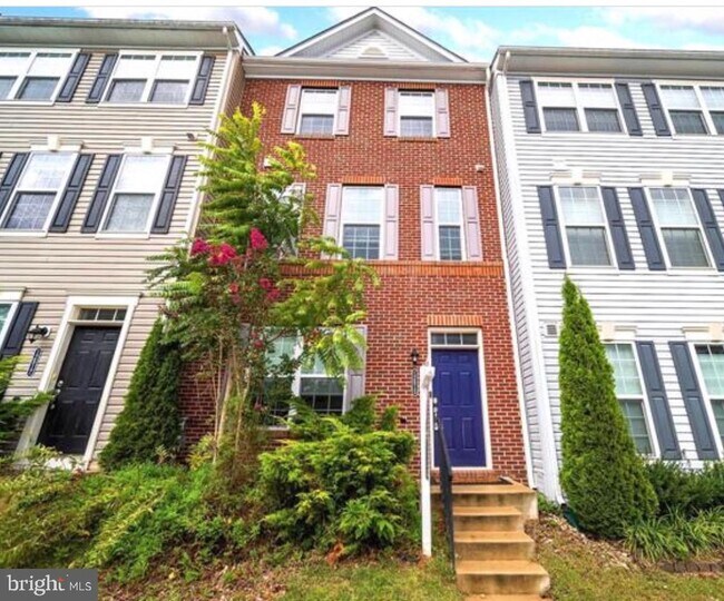 Building Photo - 12815 Sutherby Ln