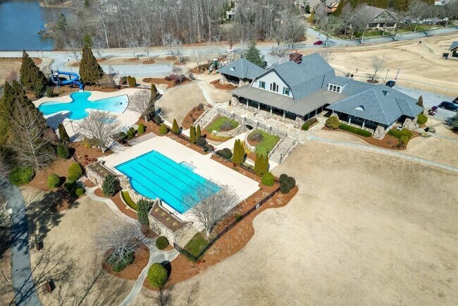 Building Photo - 6925 Fellowship Ln