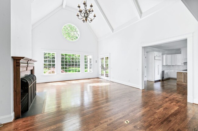 Building Photo - A timeless Cape Cod-style estate!