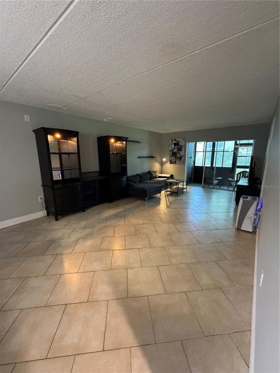 Building Photo - 109 Pine Ct