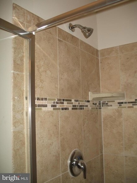 Building Photo - 42784 Lauder Terrace