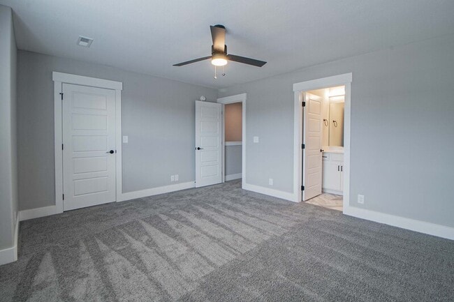 Building Photo - 1607 Jonathan Wade Cir