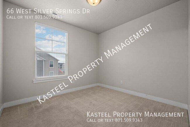 Building Photo - 66 W Silver Springs Dr