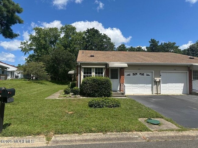 Primary Photo - 10A Easton Dr