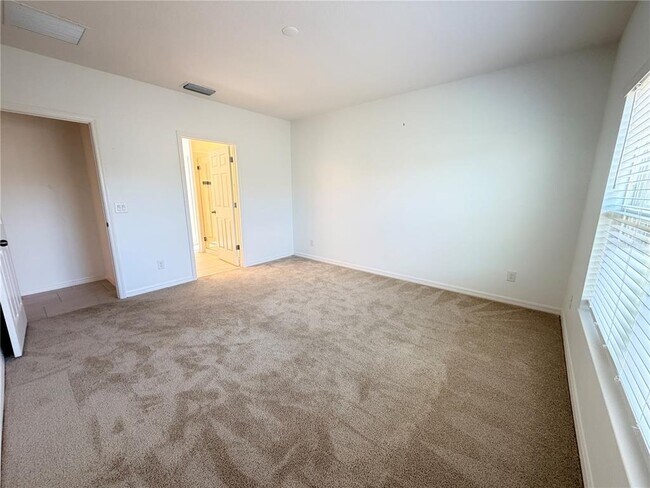 Building Photo - 4629 Bernard Blvd