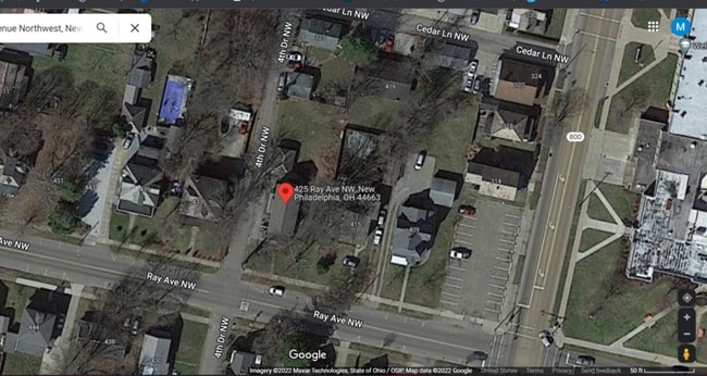 Building Photo - 425 Ray Ave NW