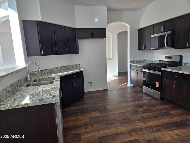 Building Photo - 4321 W Judson Dr