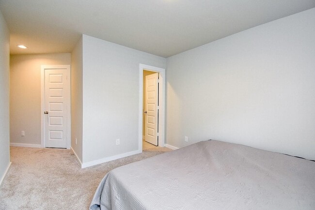 Building Photo - 2222 Emerald Diamond Ct