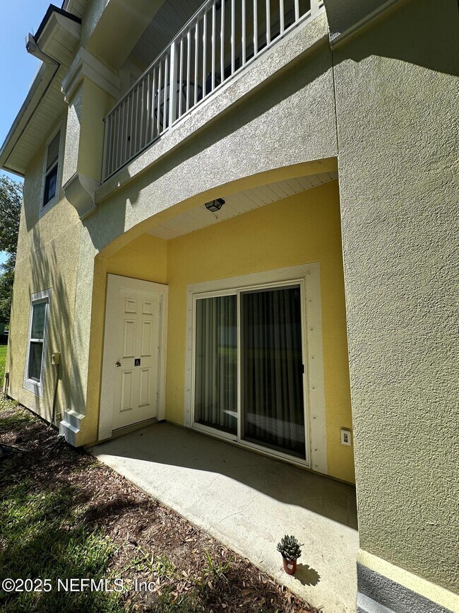 Building Photo - 13792 Herons Landing Way