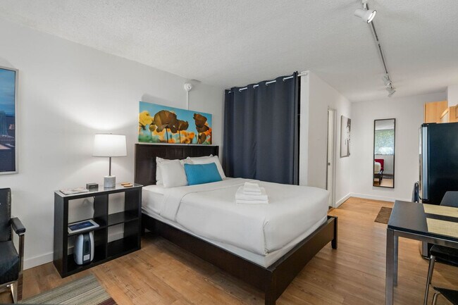 Building Photo - 47 5th St NW