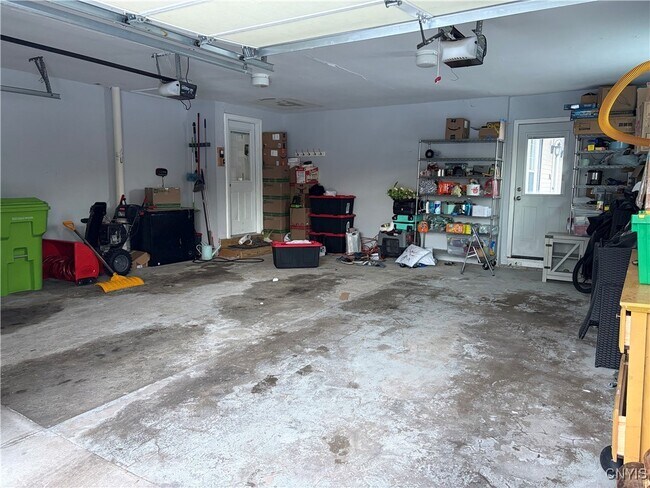 Building Photo - 7667 Charlemont Dr