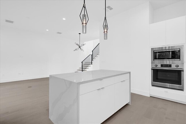 Building Photo - 1776 Mondrian Cir